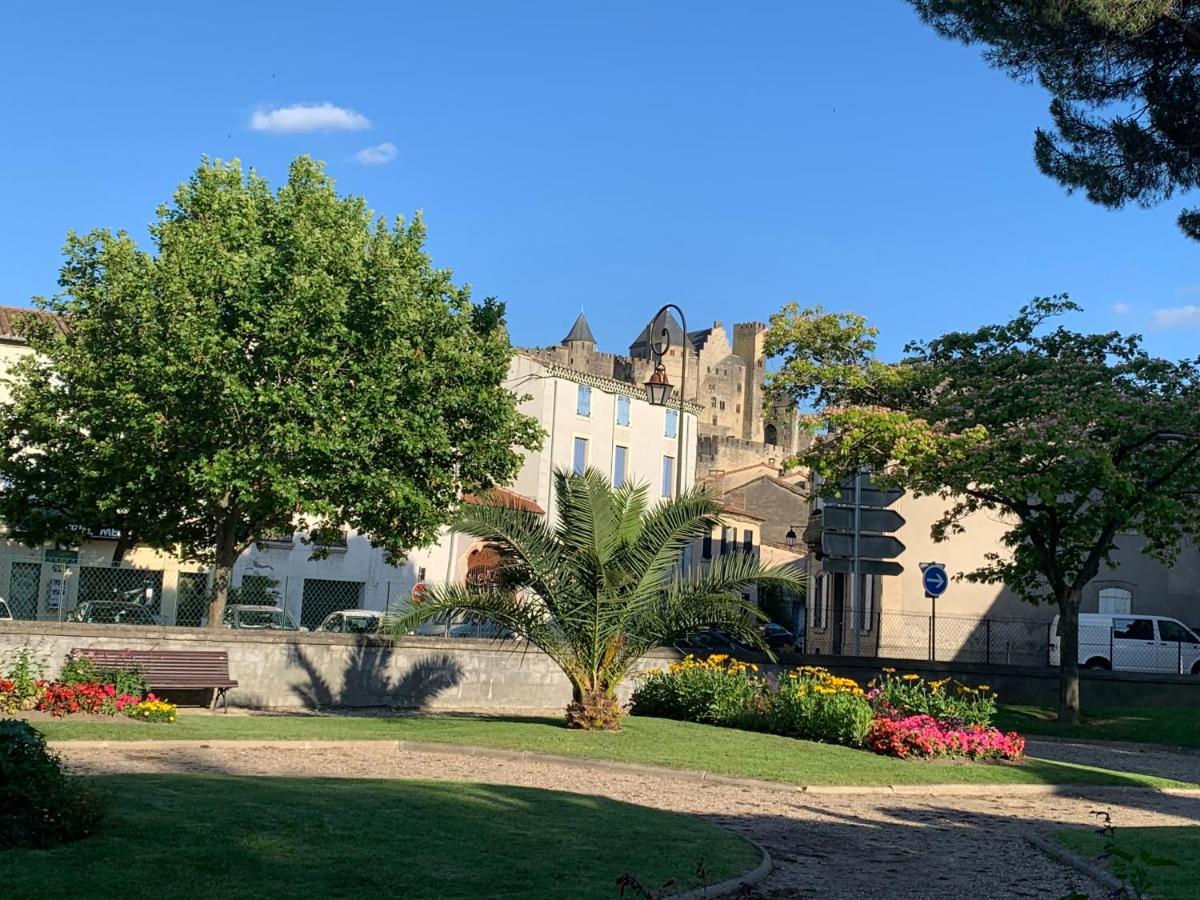 C'Est Une Maison Bleue Carcassonne Exterior foto